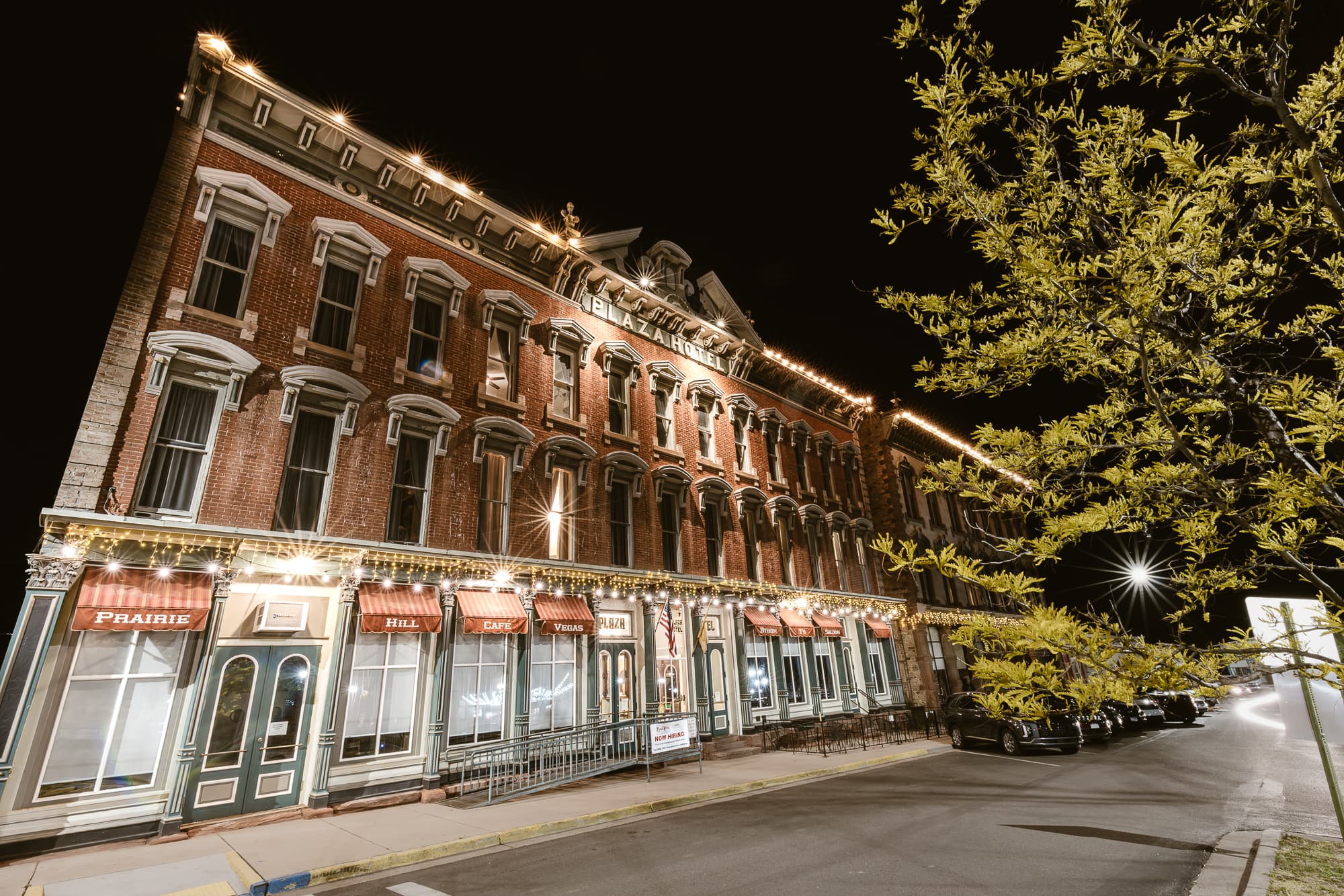 Historic Plaza Hotel