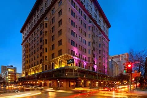 Sheraton Gunter Hotel